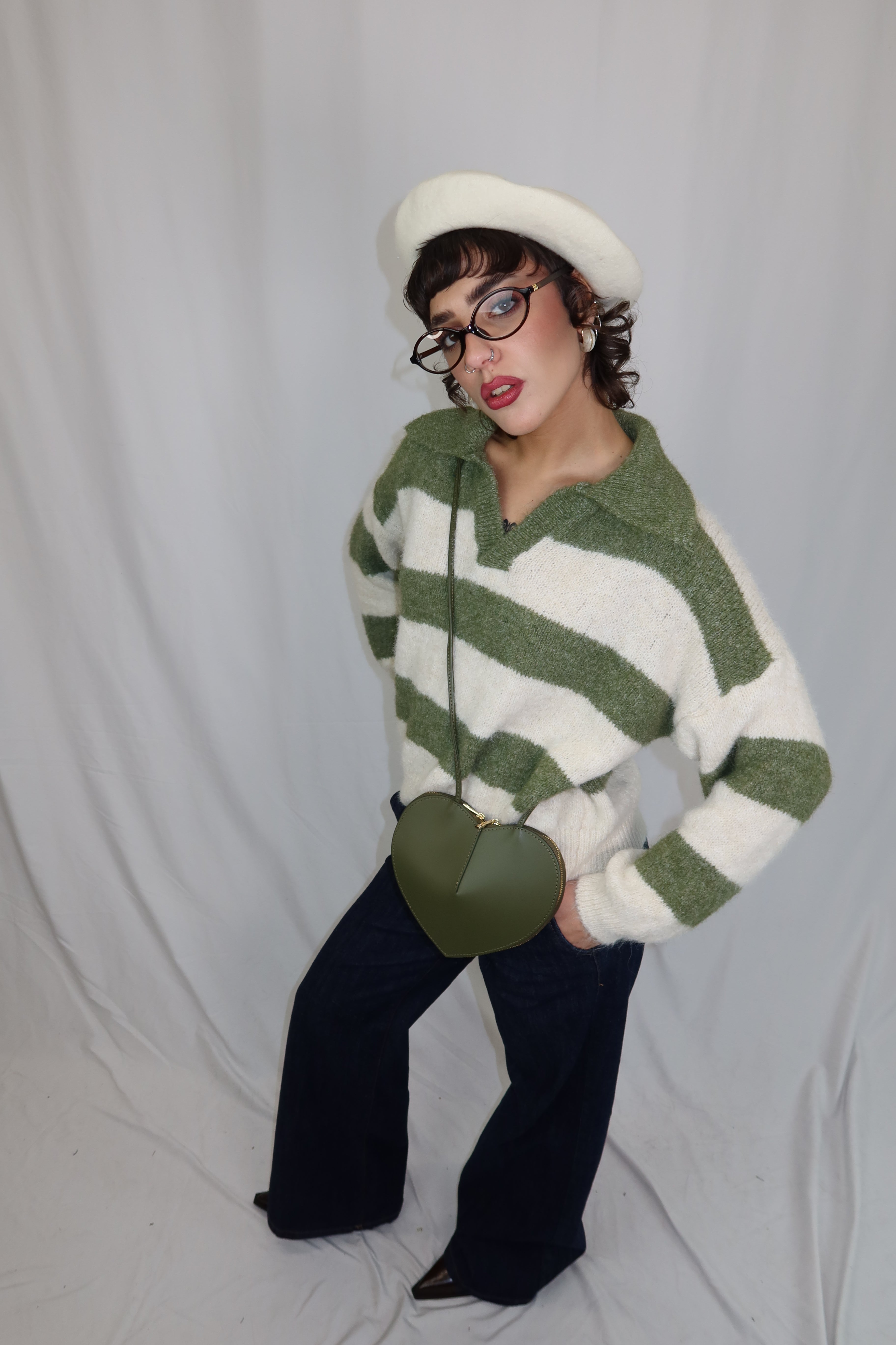 MAGLIONE COLLEGE GREEN